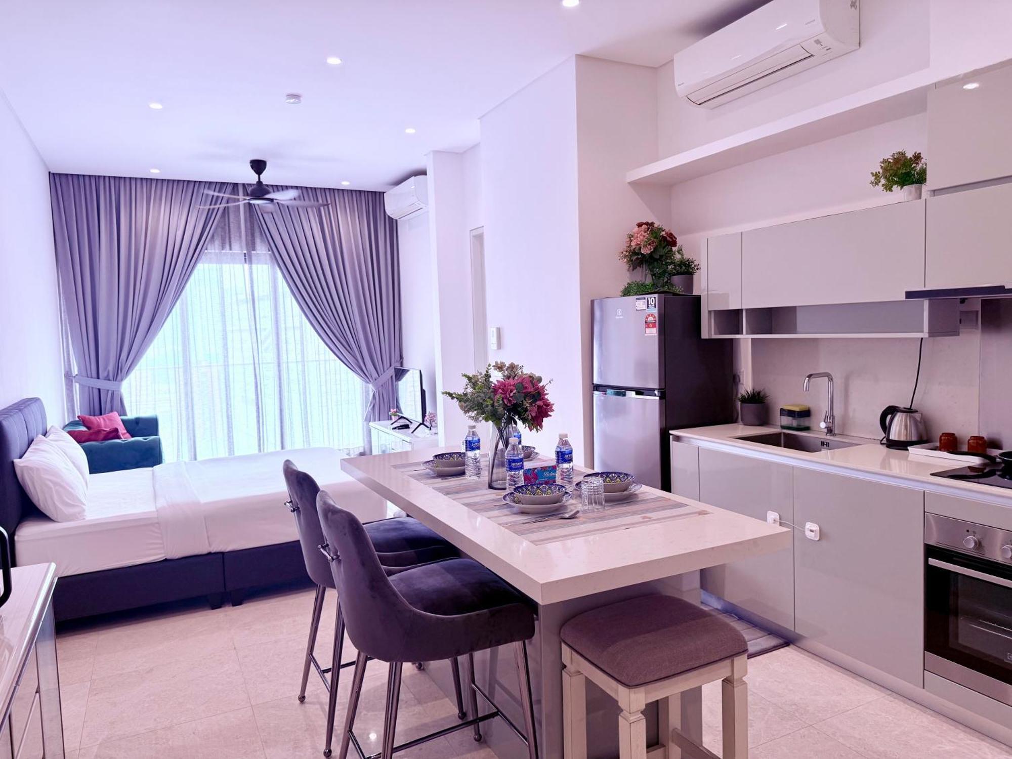 Luxury Lucentia By Classy Hotel